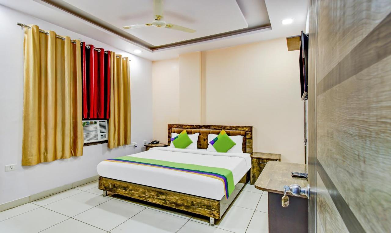 Treebo Trend Sunrise By City Culture Lucknow Exterior photo